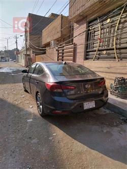 هیوندای ئەلەنترا